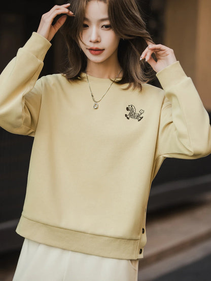 Sweat-shirt pour femme à col rond, broderie zèbre et boutons latéraux