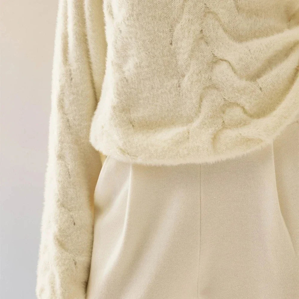 Pull pour femme à coupe ample, motif torsadé, texture duveteuse