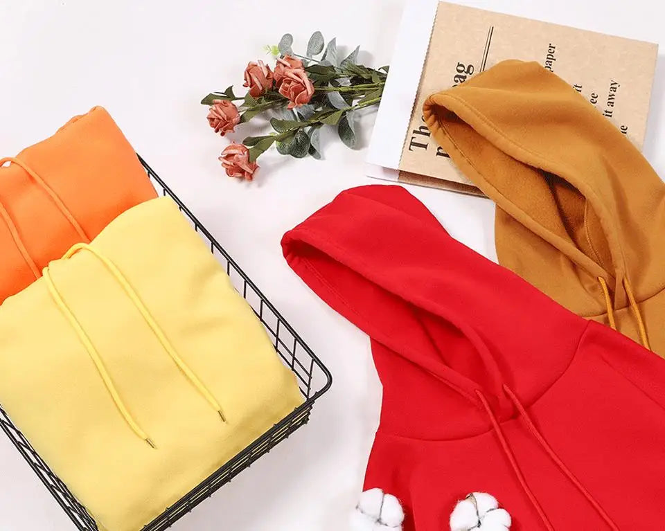 Damen Hoodie mit Kaffeebecher-Print "but first coffee" und Kängurutasche