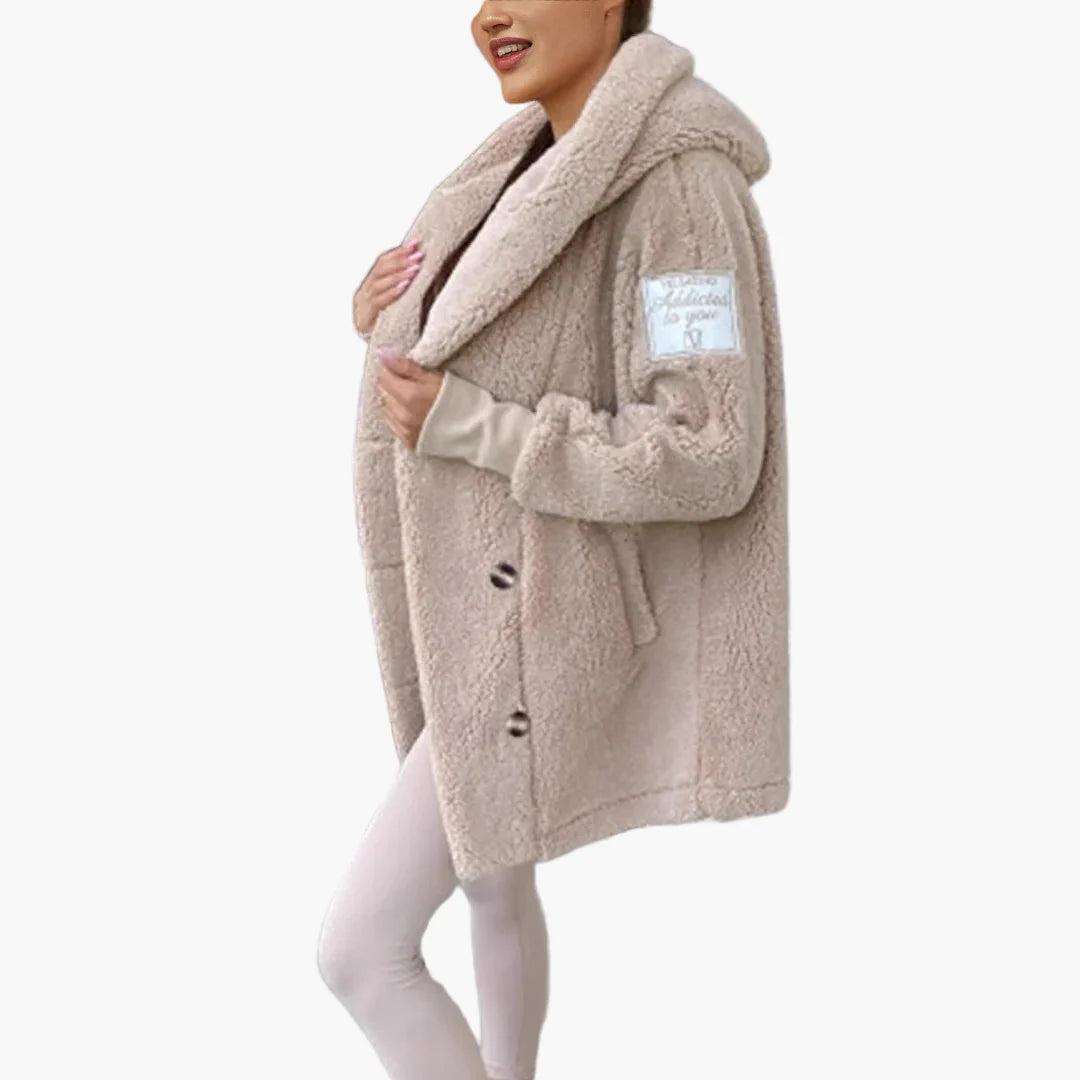 Damen Kuschelige Oversize Teddyjacke mit Kapuze – Trendiger Wintermantel für Alltag und Freizeit