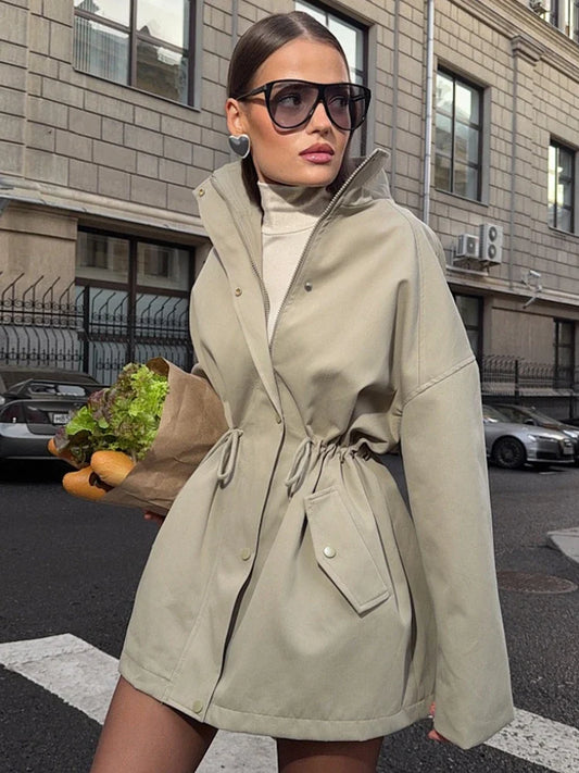 Damen Jacke Kurzer Parka Stehkragen Tunnelzug Beige