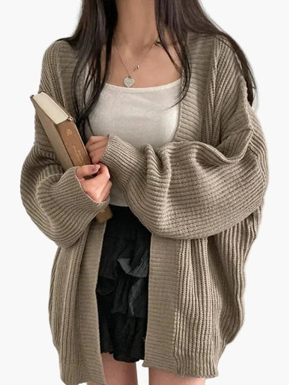 Dame oversized strikke-cardigan for avslappede antrekk og koselige anledninger
