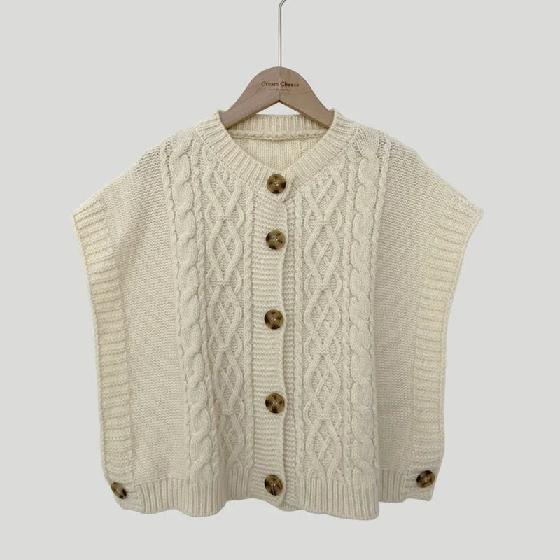 Strikket vest dame med flettemønster og knapper – ermeløs cardigan i flere farger
