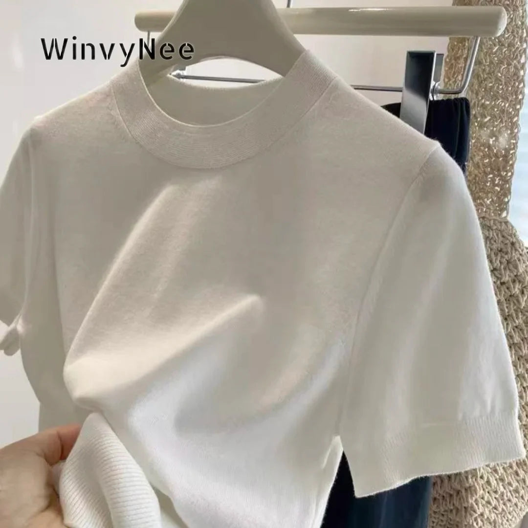 Kortærmet strik-T-shirt til damer med rund hals og finstrik