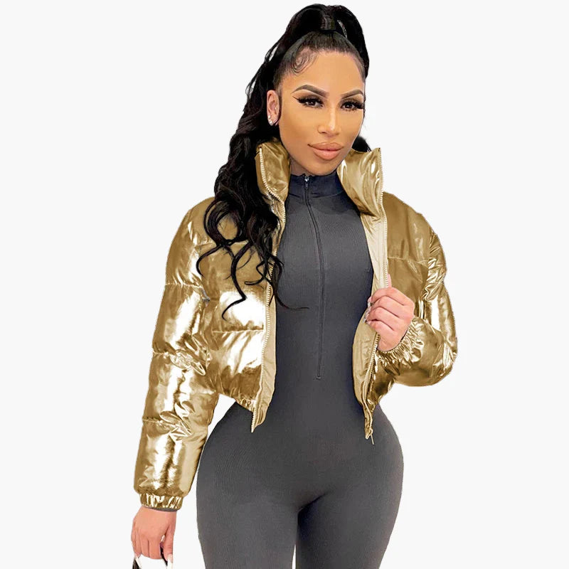 Chaqueta puffer corta para mujer estilo streetstyle moda de invierno – Look brillante para el día a día y eventos