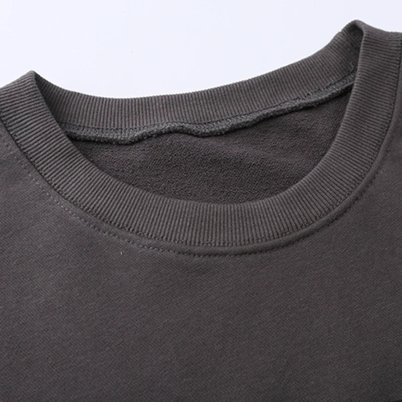 Crewneck Sweatshirt mit grafischem Print – Grau