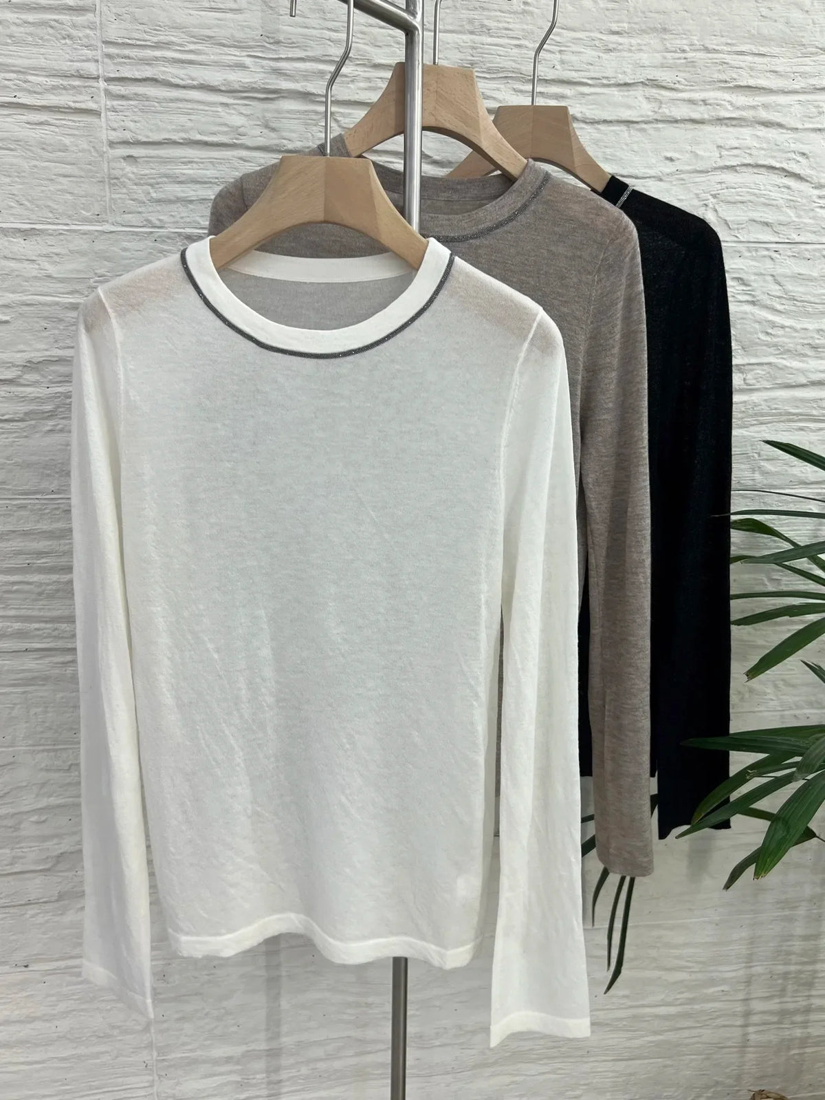 T-shirt en maille fine à manches longues pour femme, col rond