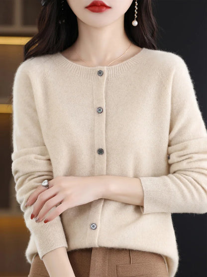 Damen Strickjacke mit Rundhalsausschnitt, Knopfleiste und langen Ärmeln, meliert grau