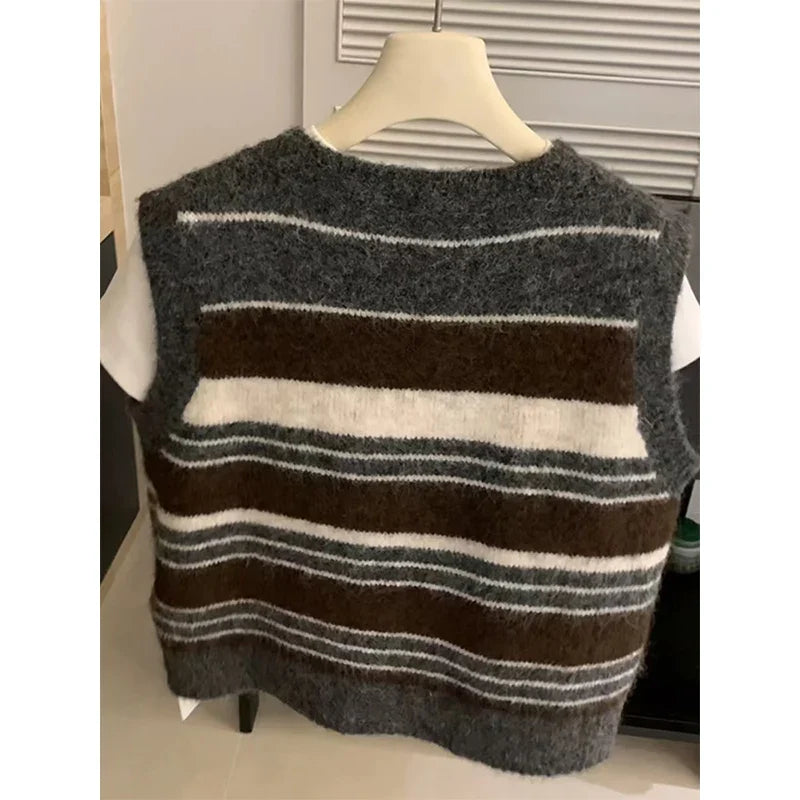 Gestreifte Strickweste Dunkelgrau Braun Weiß ärmellos Rundhals