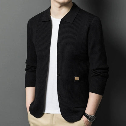 Herren Strickjacke Beige mit Reverskragen Knöpfen & Taschen