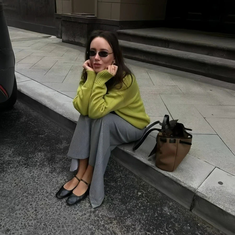 Damestrikpullover med rund hals, lange ærmer, oversize