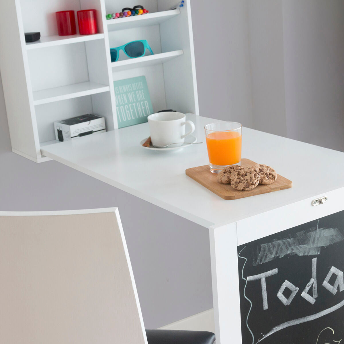 Vouwbaar wandbureau met krijtbord en kurkpaneel, wit, hout