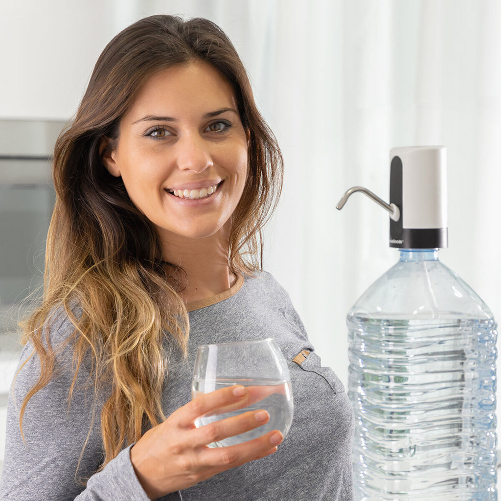 Automatische oplaadbare waterdispenser, geschikt voor flessen tot 20 liter, wit