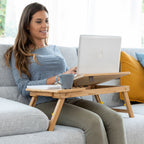 Bamboe opklapbare bijzettafel met lade en onderzetters, beige