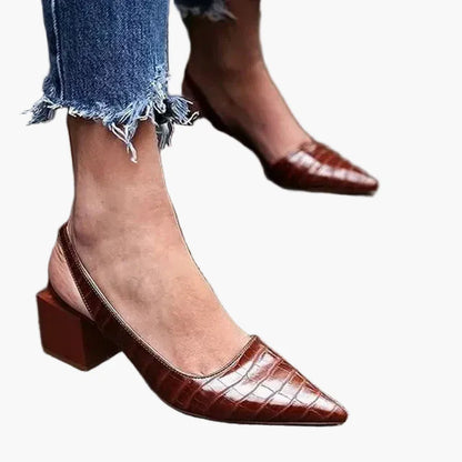 Damen Slingback Pumps mit spitzer Kappe und Blockabsatz – Elegante Schuhe für Alltag und besondere Anlässe