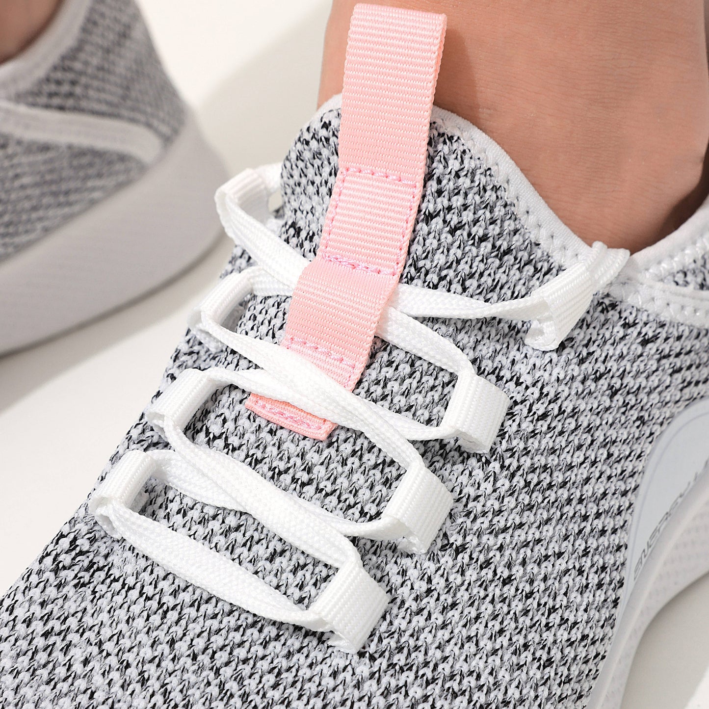 Damsneaker med komfort i slip-in-stil för fritid och vardag