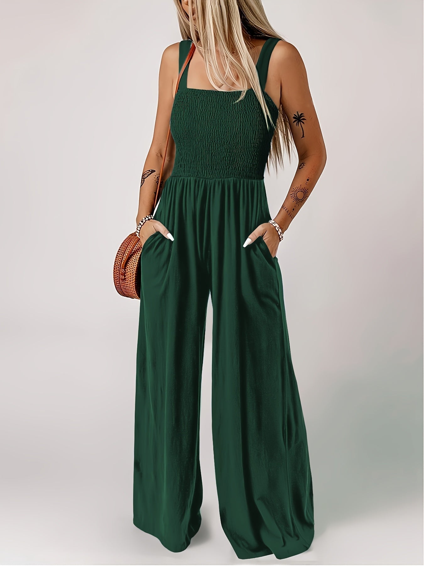 Mono elegante de mujer con parte superior fruncida y pierna ancha – Perfecto para primavera y verano