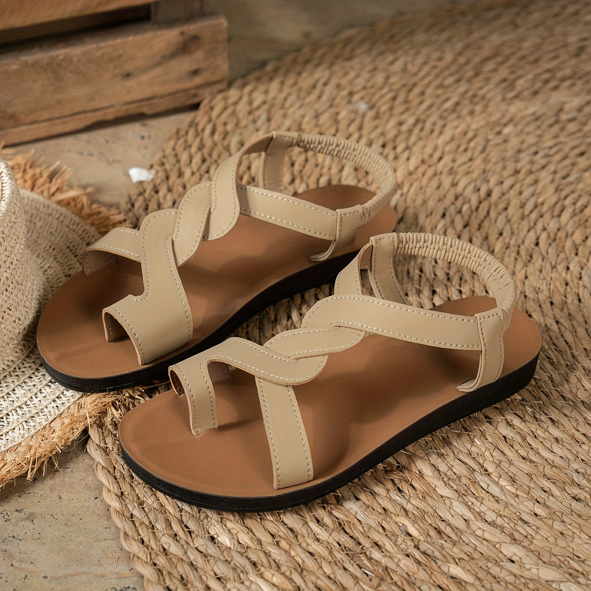 Sandalias de verano para mujer con tiras onduladas y decoración de estrellas – Sandalias planas para vacaciones, ocio y playa