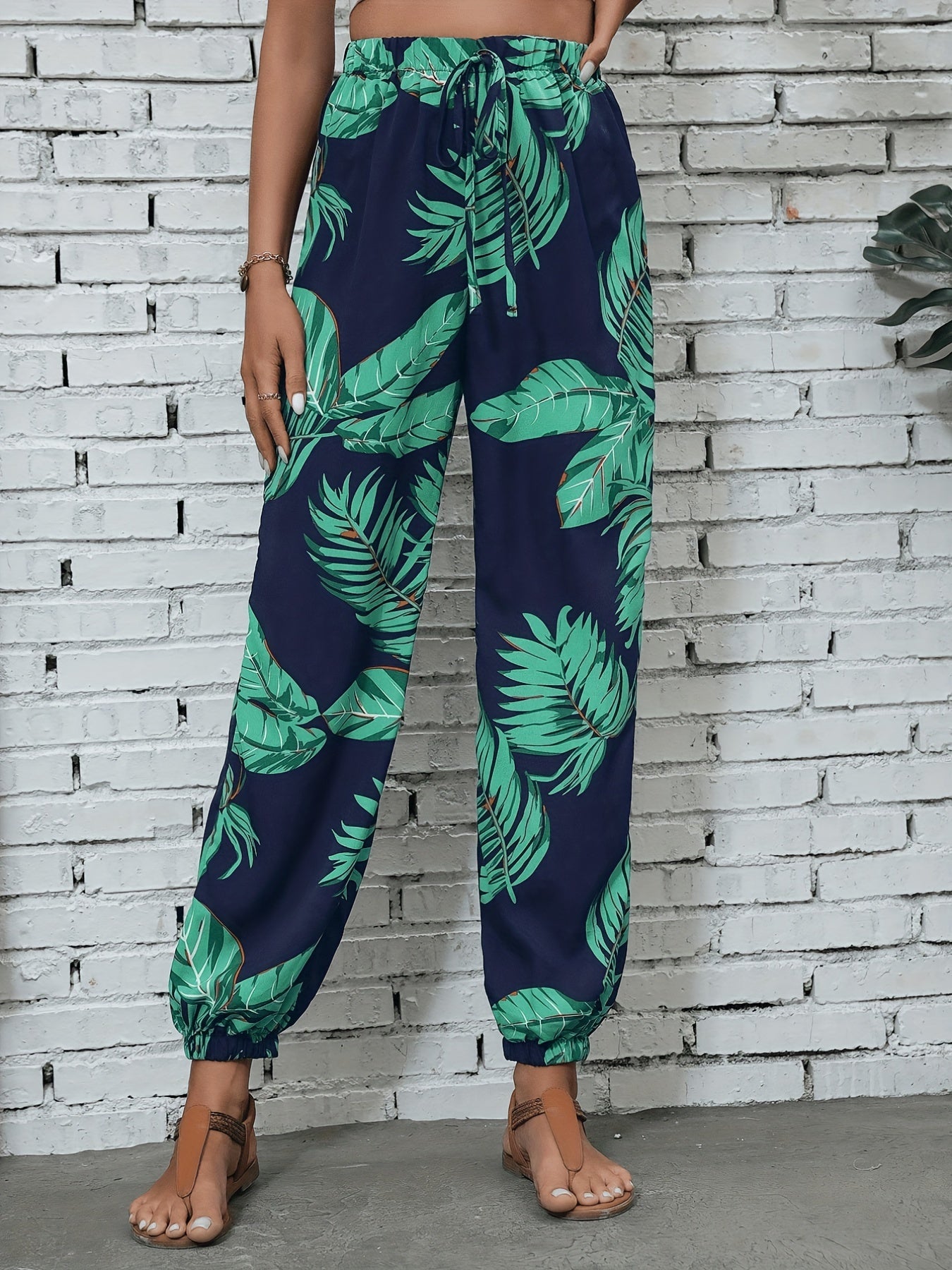 Damen Sommer-Jogginghose im tropischen Print, lockere Freizeithose für Urlaub & Alltag