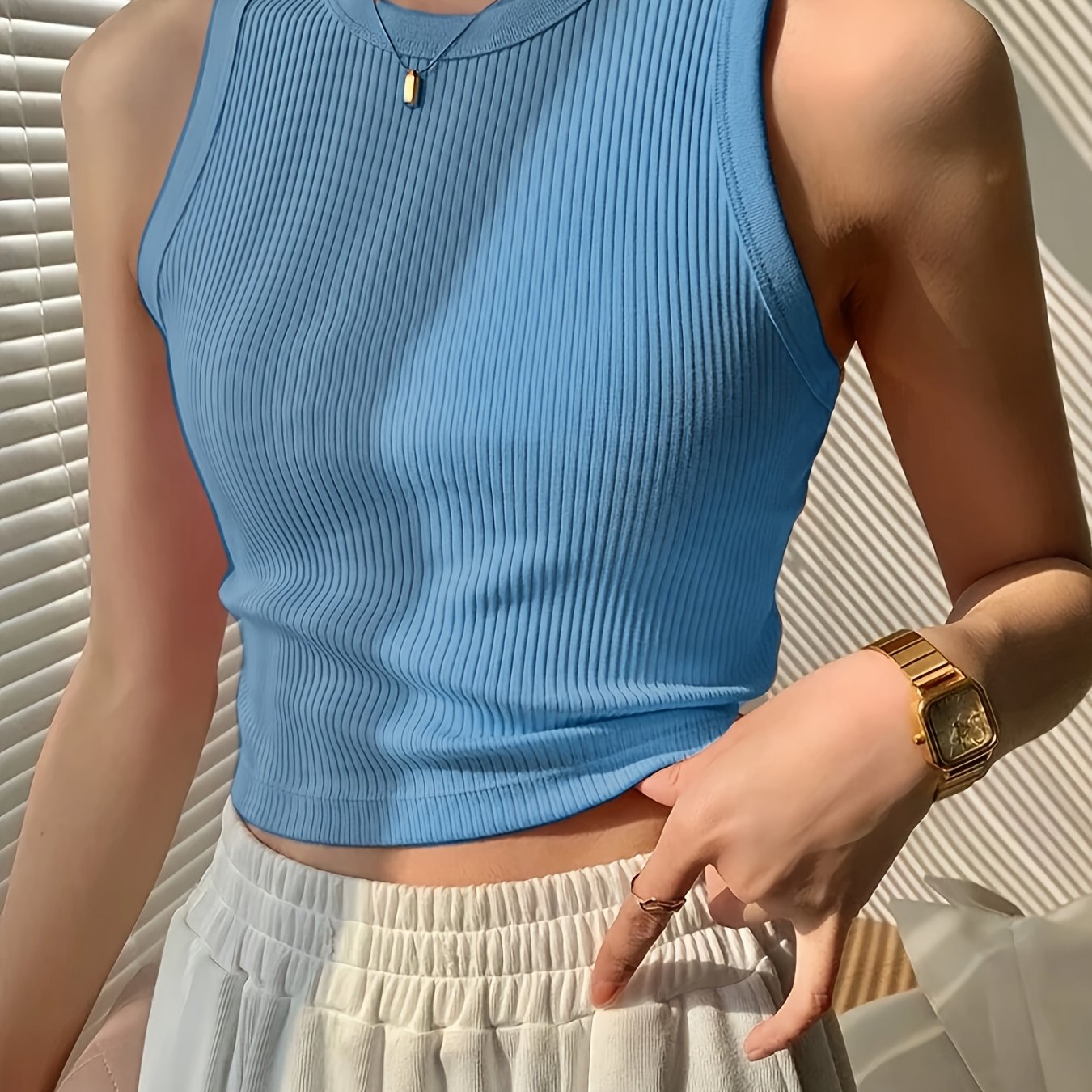 Top de tirantes acanalado de moda para mujer para el día a día y el tiempo libre – Look de elegancia deportiva