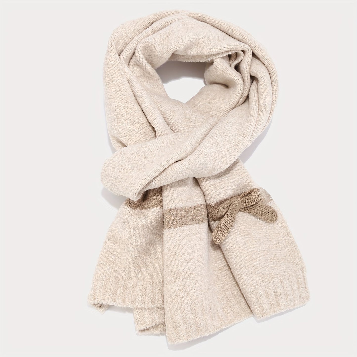 Gestricktes Winterset mit Mütze, Schal und Handschuhen, Pompon & Schleife, Beige