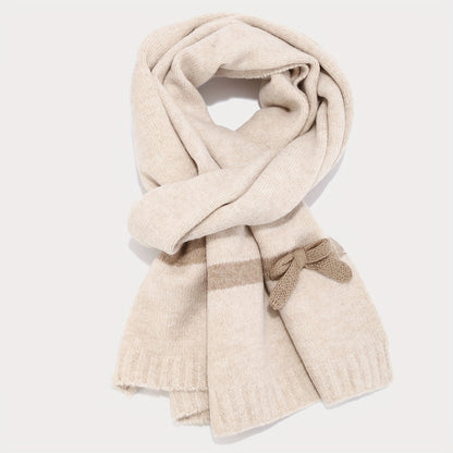 Gestricktes Winterset mit Mütze, Schal und Handschuhen, Pompon & Schleife, Beige