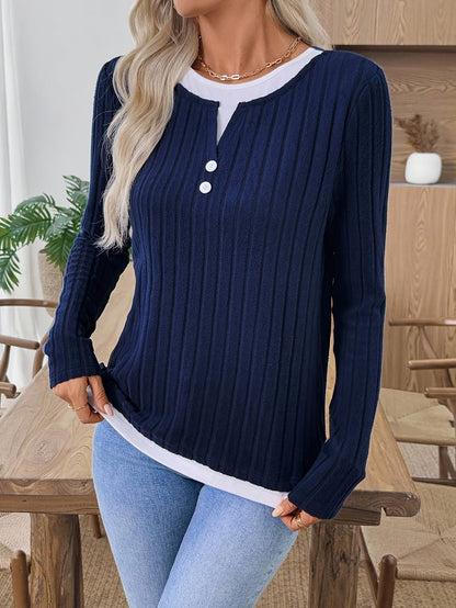 Dame-langærmet bluse i ribstrik med Henley-udskæring, marineblå