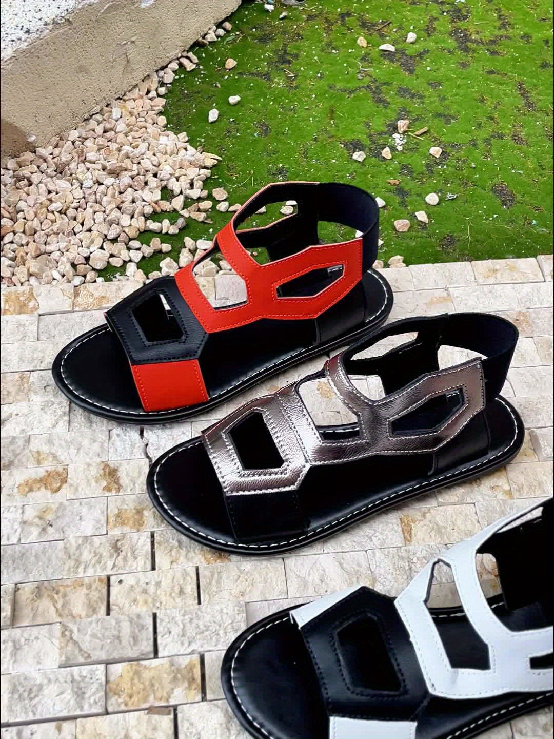 Sandali donna piatti moderno look geometrico stile casual