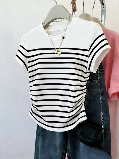 Damen T-Shirt mit Streifen und Raffung – Modisches Freizeitshirt, Sommer-Stil