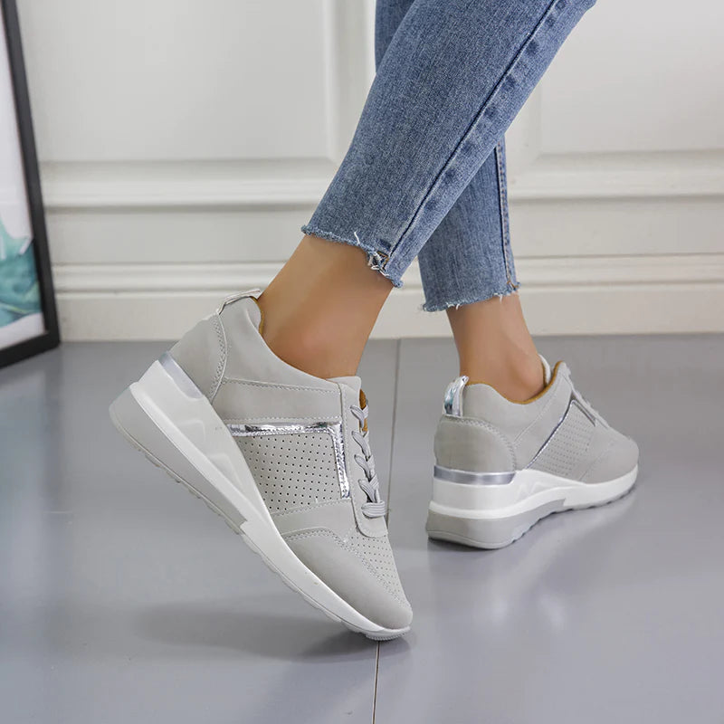 Damen Sneaker mit Keilabsatz – Trendige Freizeitschuhe für Alltag & Mode
