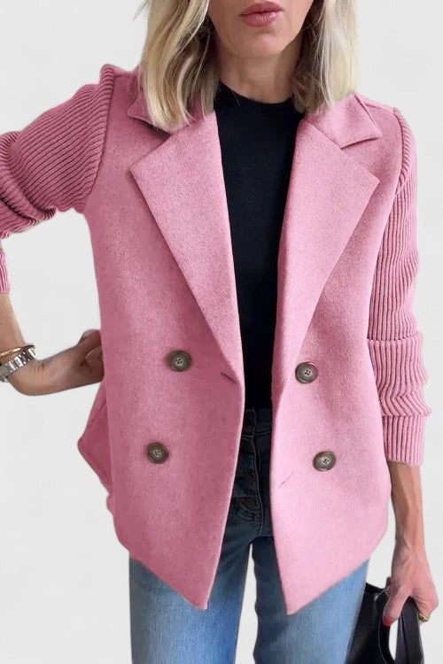 Emma | Blazer voor dames met gebreide mouwen en knopen
