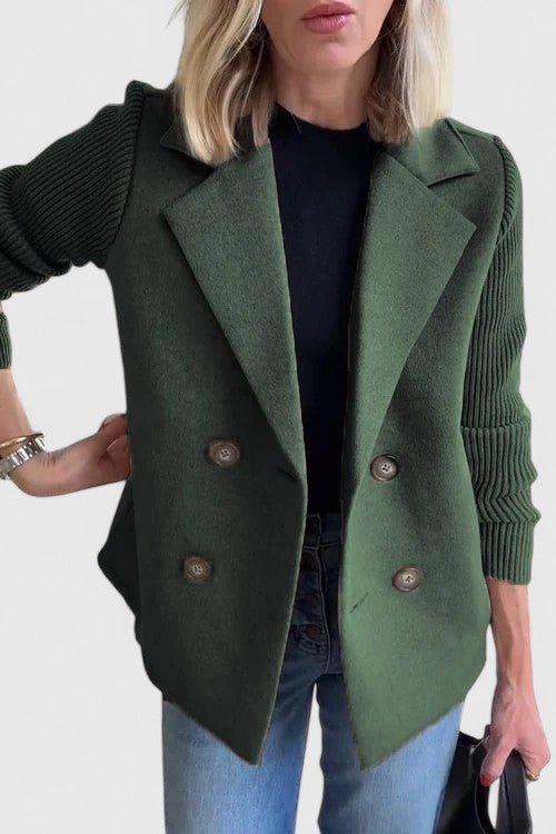 Emma | Blazer voor dames met gebreide mouwen en knopen