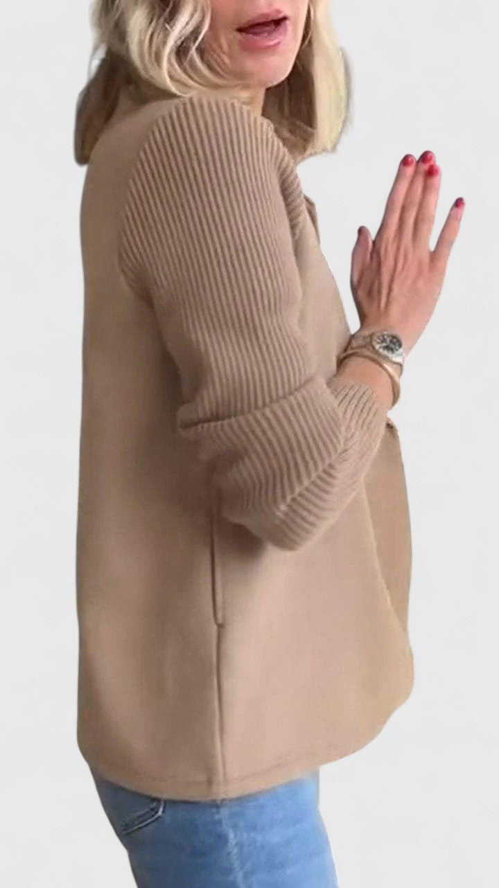 Emma | Blazer voor dames met gebreide mouwen en knopen