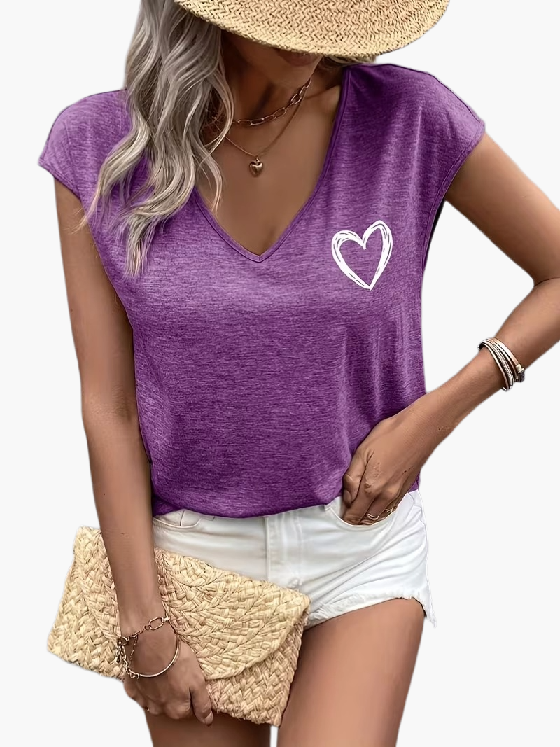 Damen T-Shirt mit Herzprint und V-Ausschnitt – Lässiges Sommer-Top für Freizeit und Alltag