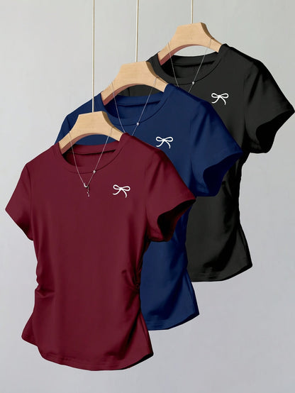 Dame basic T-skjorte med broderi og rynkinger – hverdag og fritid, kortermet, moderne