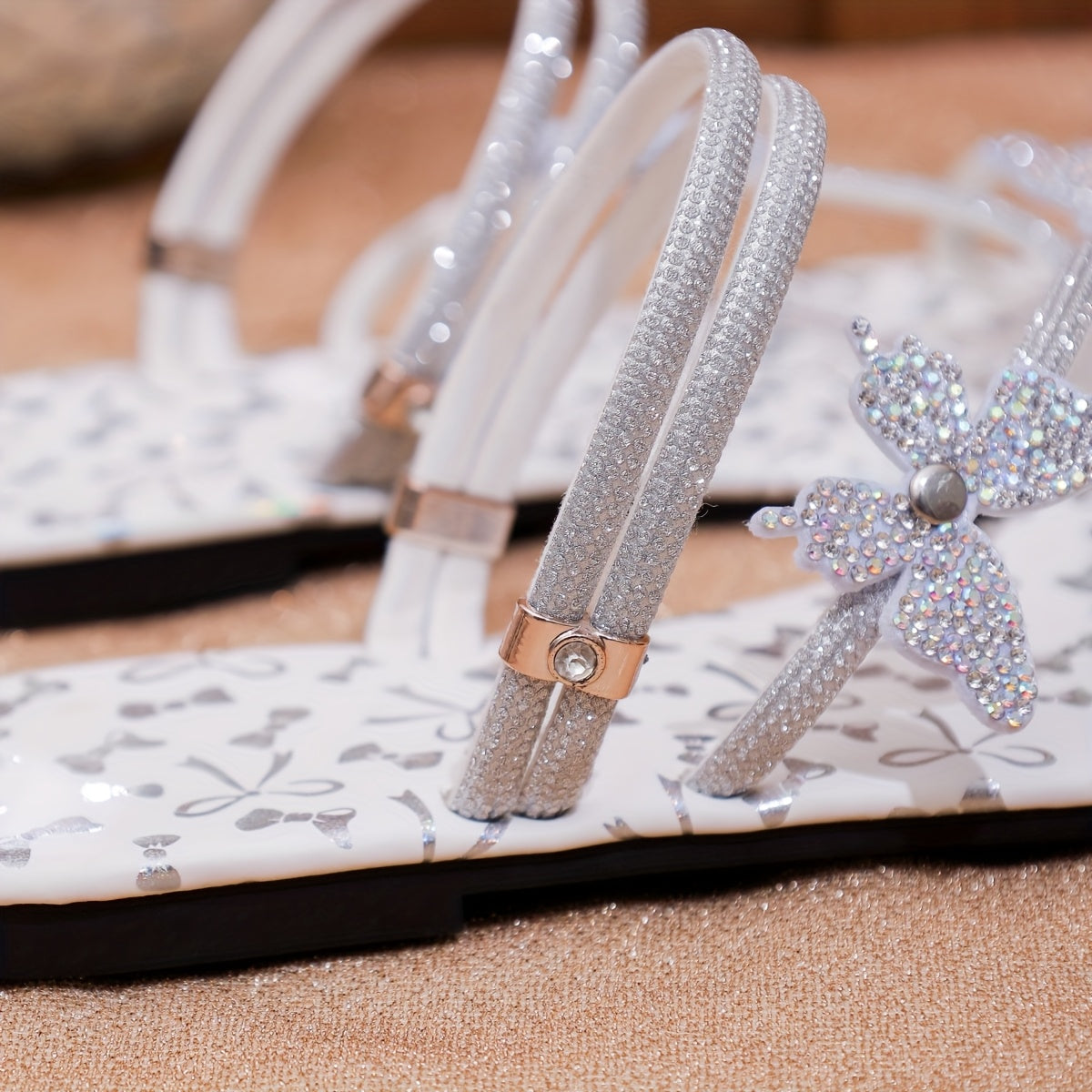 Damen Flache Sandalen mit Strass-Schmetterlingen für Sommer und Freizeit