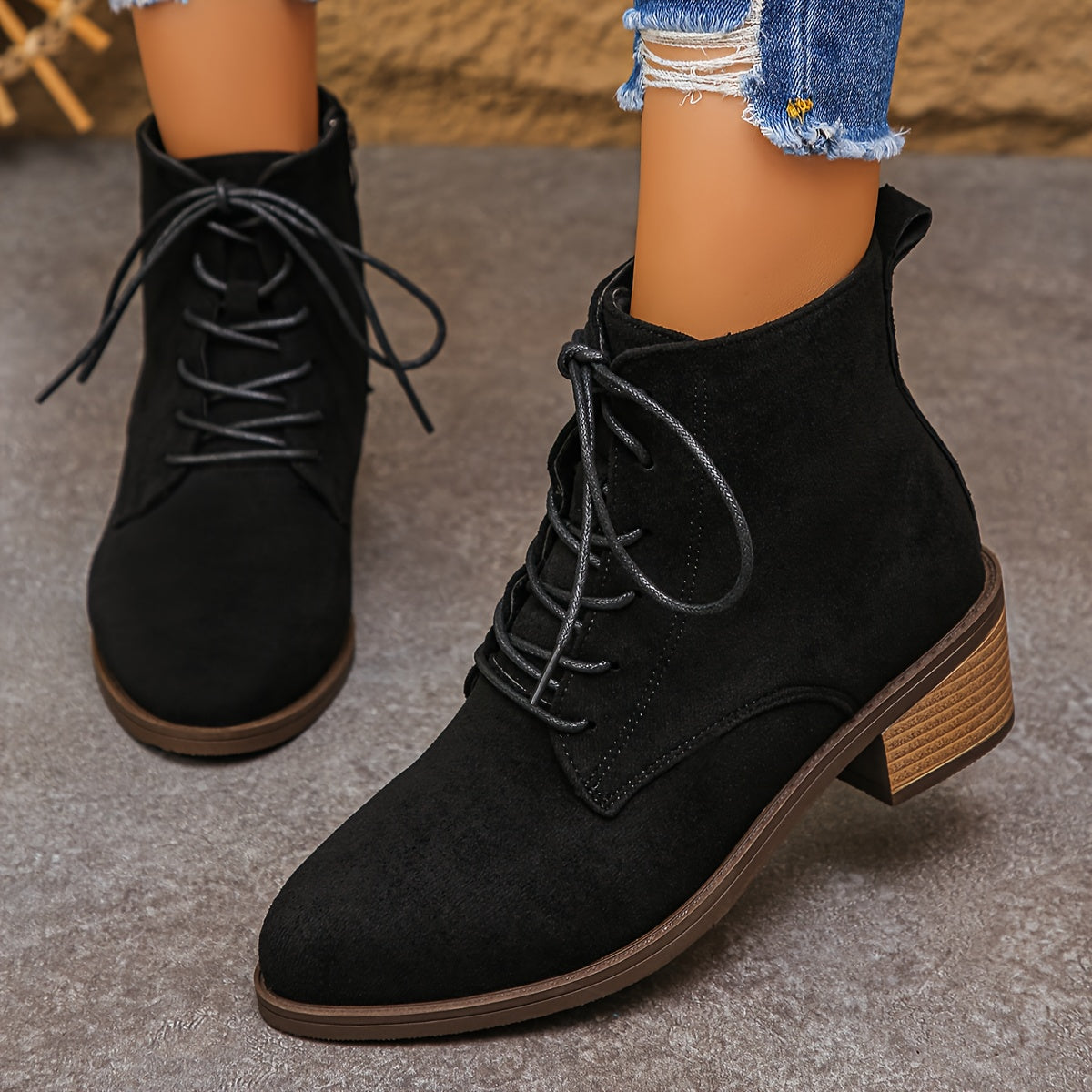 Damen Schnürstiefelette mit seitlichem Reißverschluss, Blockabsatz und spitzer Kappe