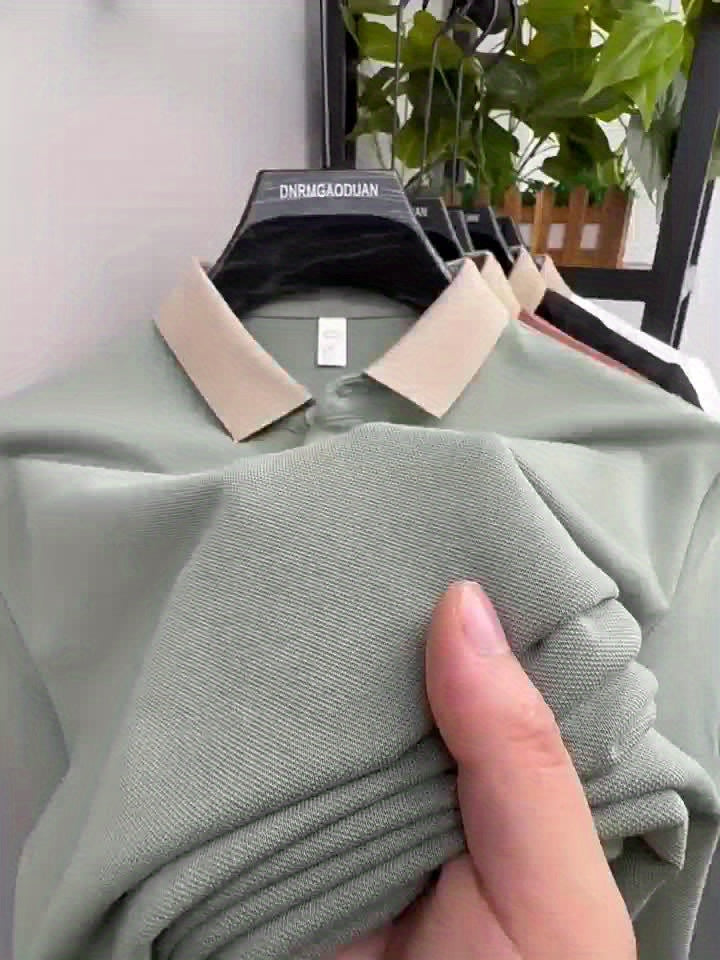 Herre poloshirt med kontrastkrave og broderet logo – stilfuld og afslappet til hverdag og fritid