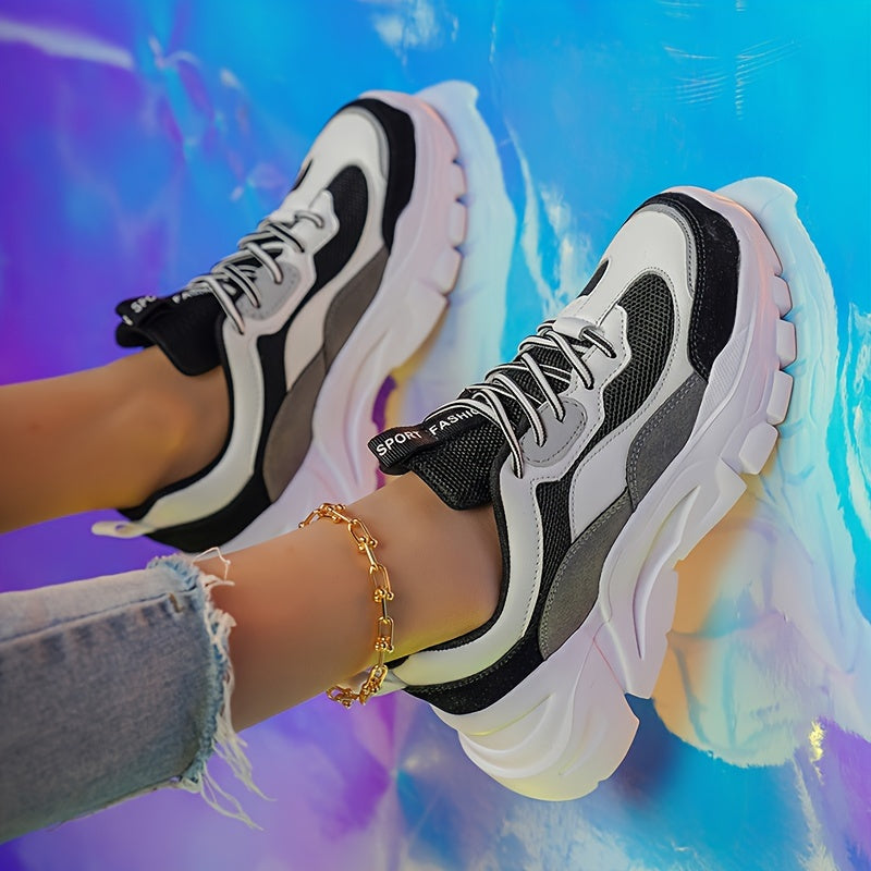 Dame Chunky Sneaker i moderne streetwear-design – Sportssko til fritid og fitness