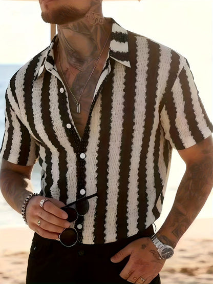 Camicia da uomo a maniche corte in stile resort con design a righe moderno per tempo libero e vacanze