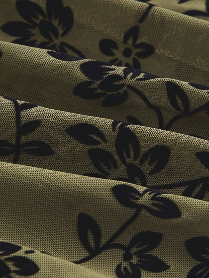 Dame Croptopp i mesh med blomsterprint og ståkrage – Elegant sommerstil