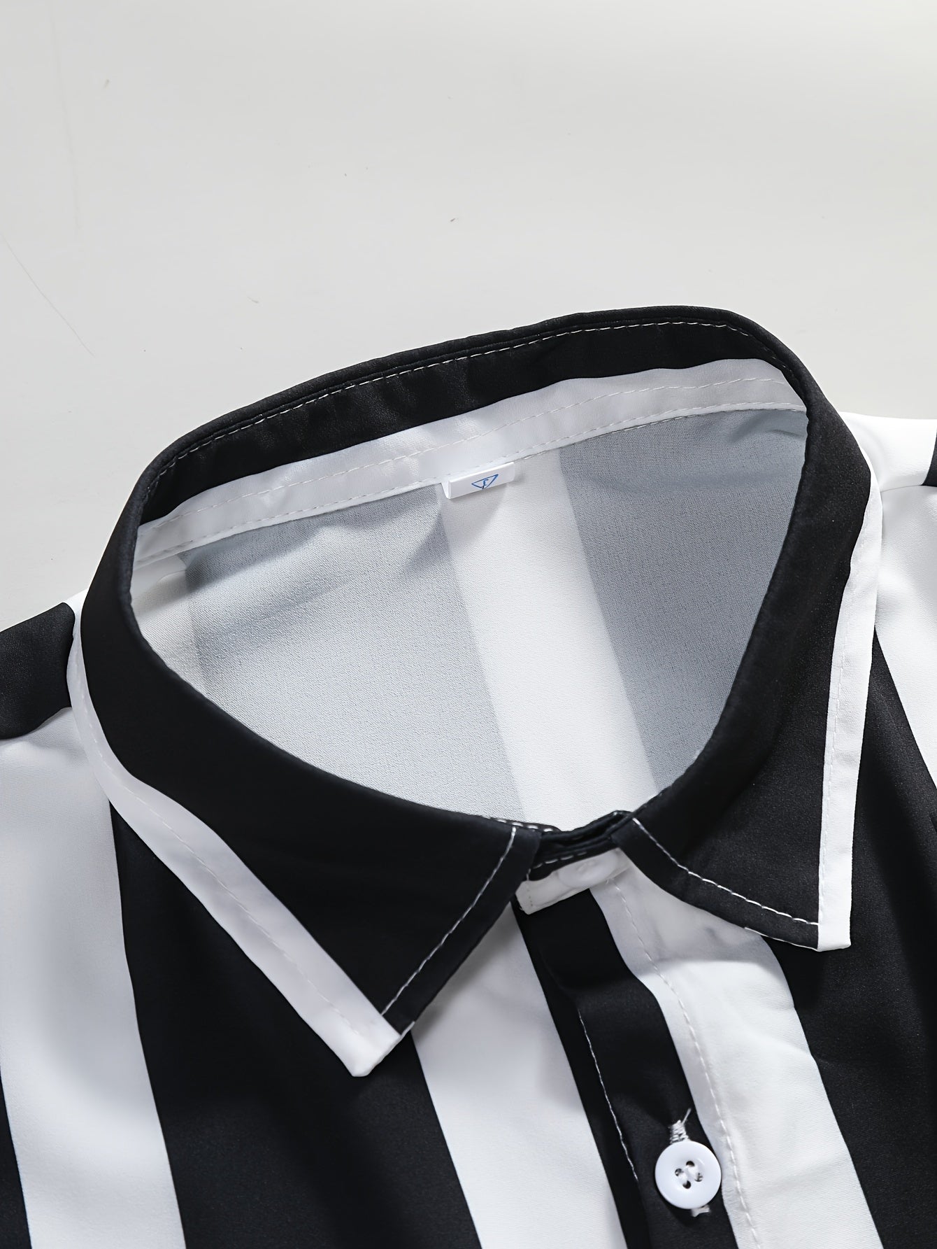 Camicia uomo a righe manica corta stile moderno streetwear tempo libero