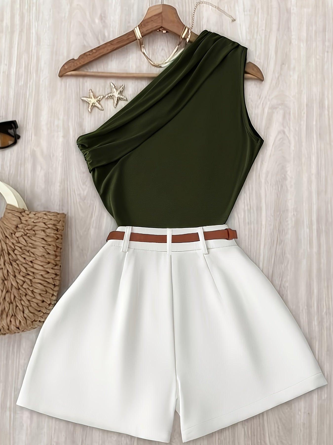 Damen Ein-Schulter Elegant Sommer Set mit Oberteil und Shorts – Modischer Freizeit-Look