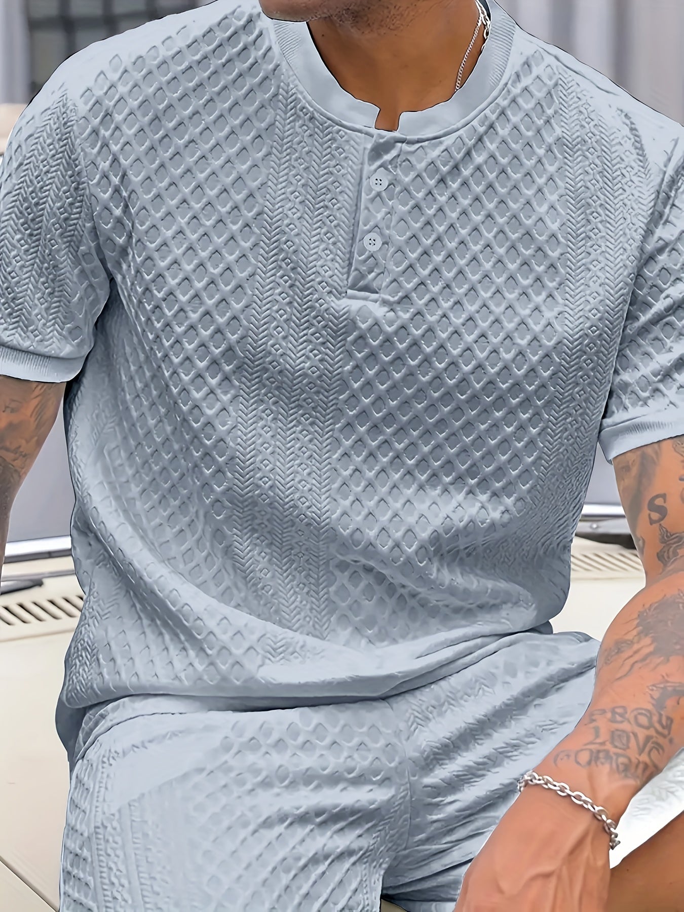 Herren Sommer Set mit Strukturmuster – Freizeit Kurzarm Shirt und Shorts für Alltag und Urlaub