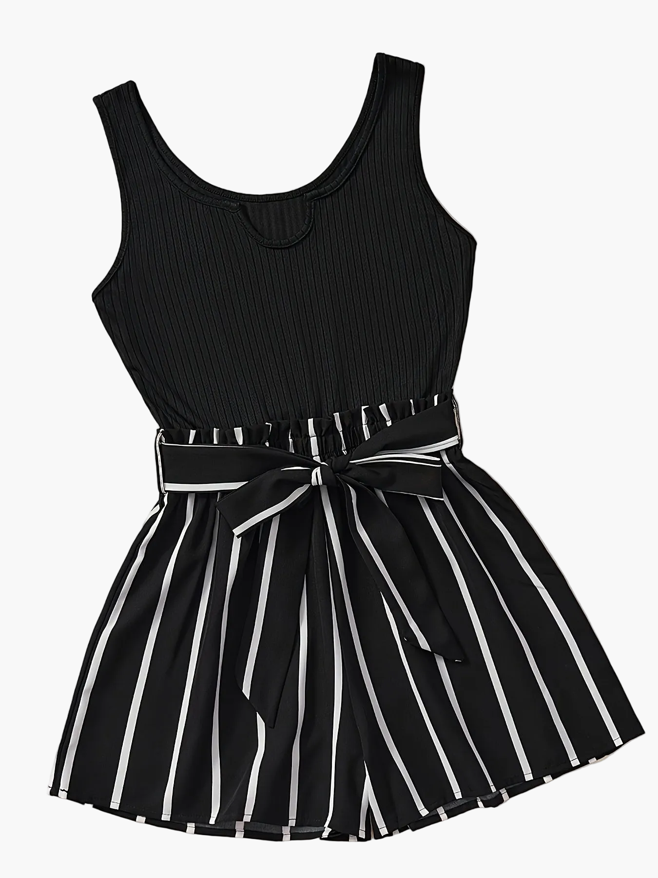 Mono elegante de mujer con estampado de rayas y cinturón de cintura para primavera y verano