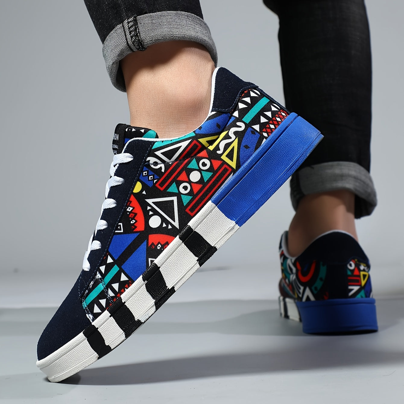 Męskie sneakersy z geometrycznym wzorem do streetwearu i na co dzień