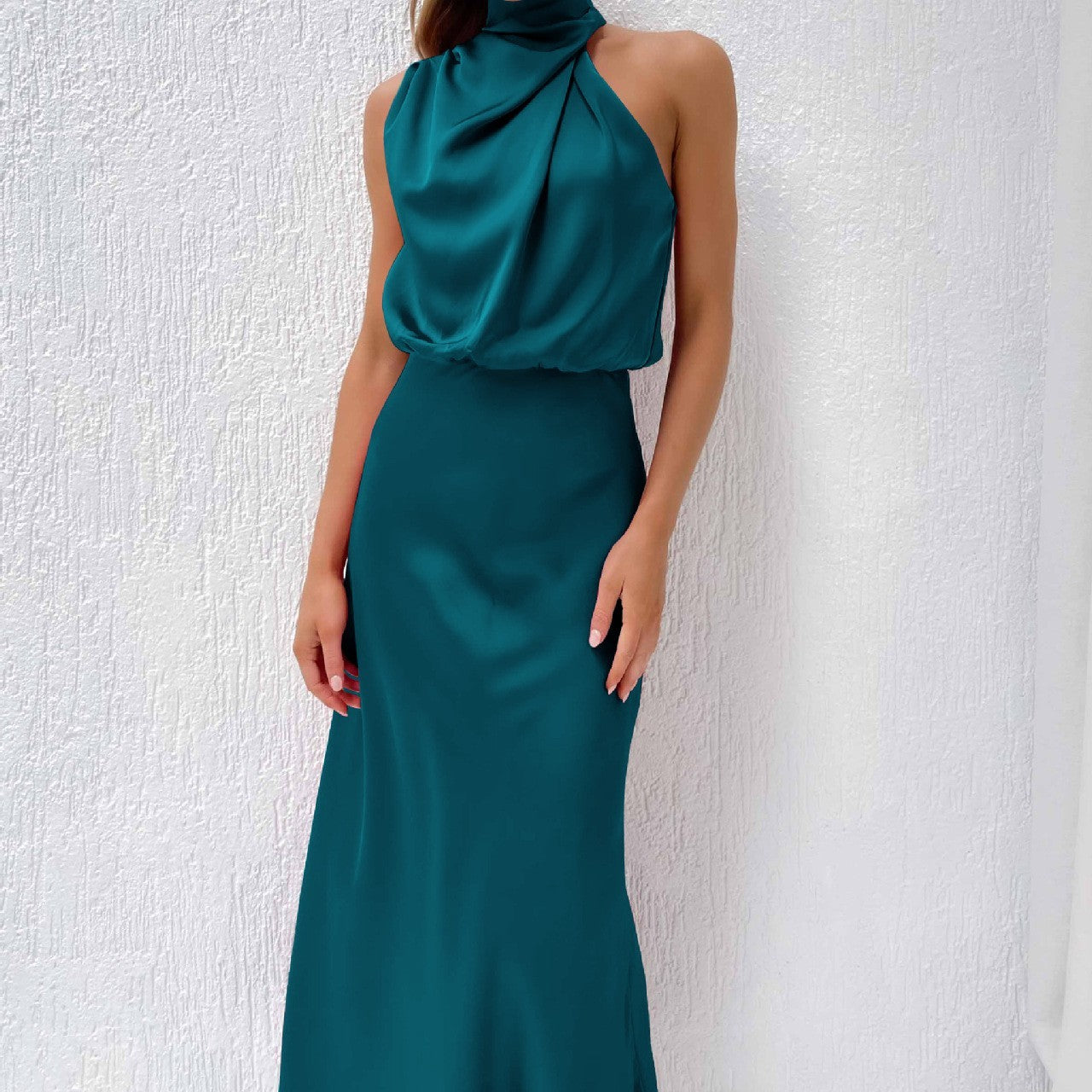 Abigail – Elegant aftenkjole til damer med lysende detaljer