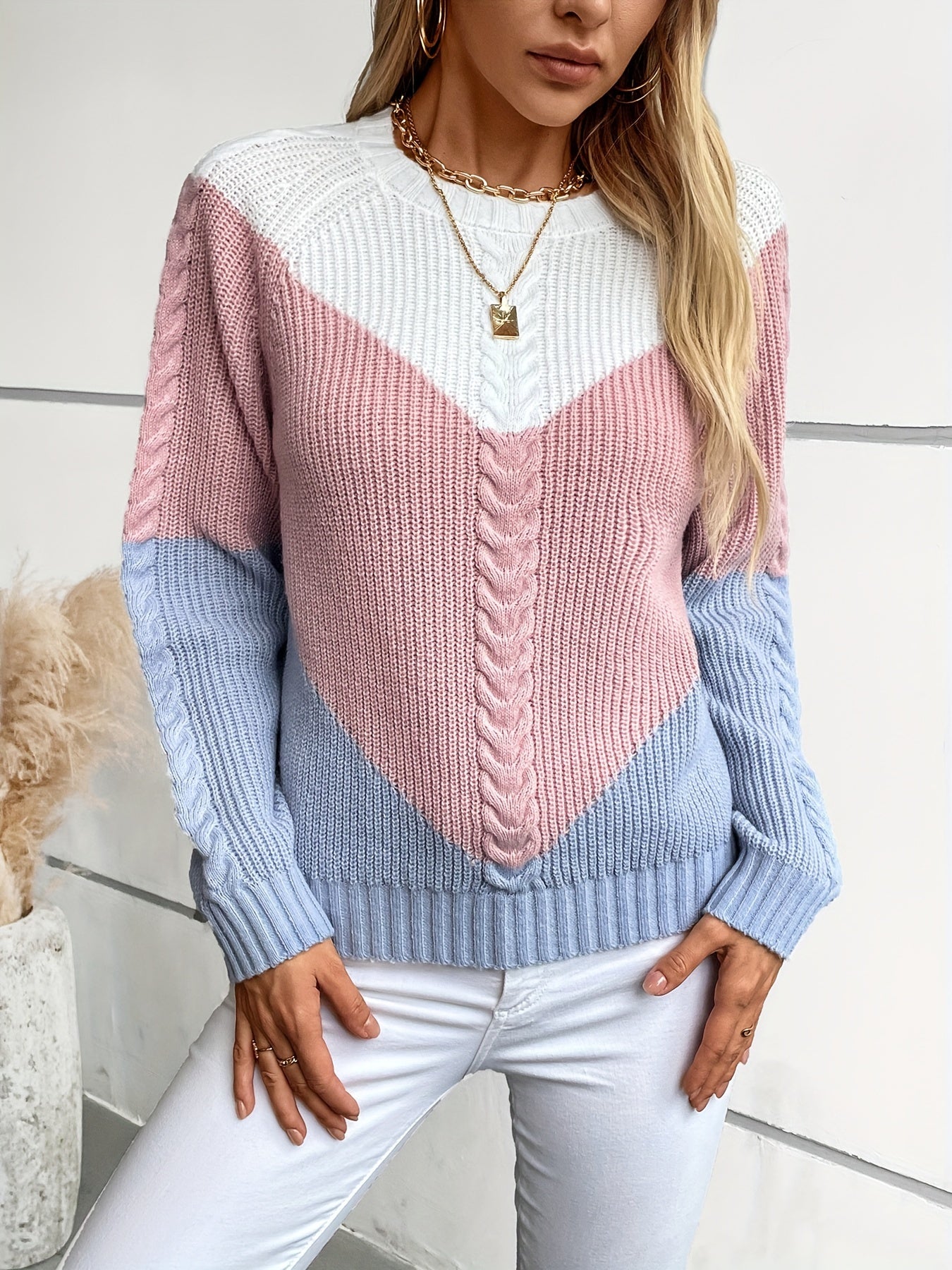 Dame-strikpullover med kabelstrik, colorblock-design i blå-hvid eller pink-blå