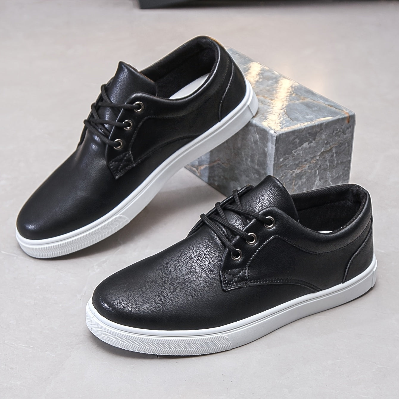 Herren Freizeitschuhe Low-Top Schnürschuhe Sportlicher Stil Alltag Komfort