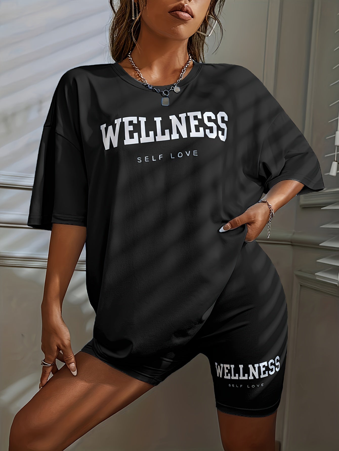Damen Wellness Lounge Set Oversize T-Shirt & Radlerhose – Freizeit & Self Love Outfit